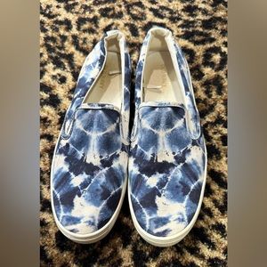 Old Navy slip on shoes